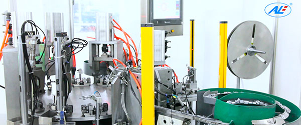 4231621320311860.jpg 關于我們內頁4.jpg